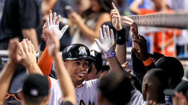 giancarlo-stanton-getty2.jpg